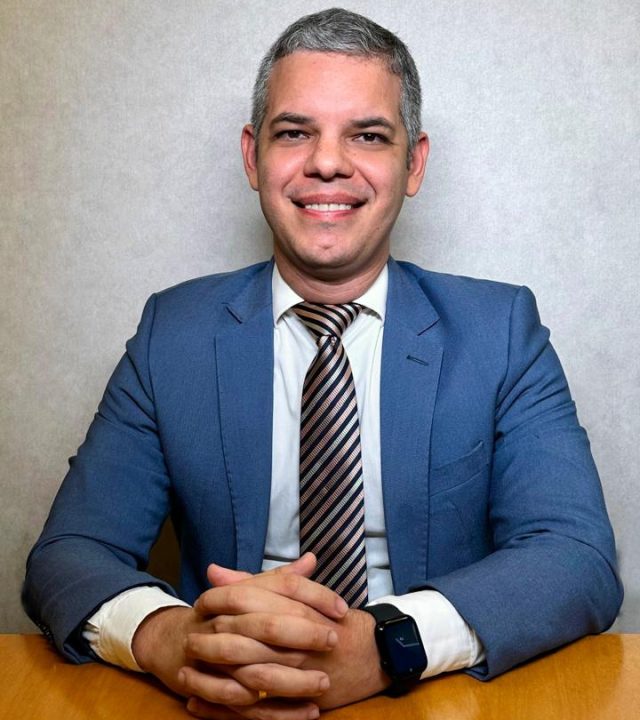 Advogado Leandro Mascarenhas - Especialista em Direito de Familia em Salvador BA